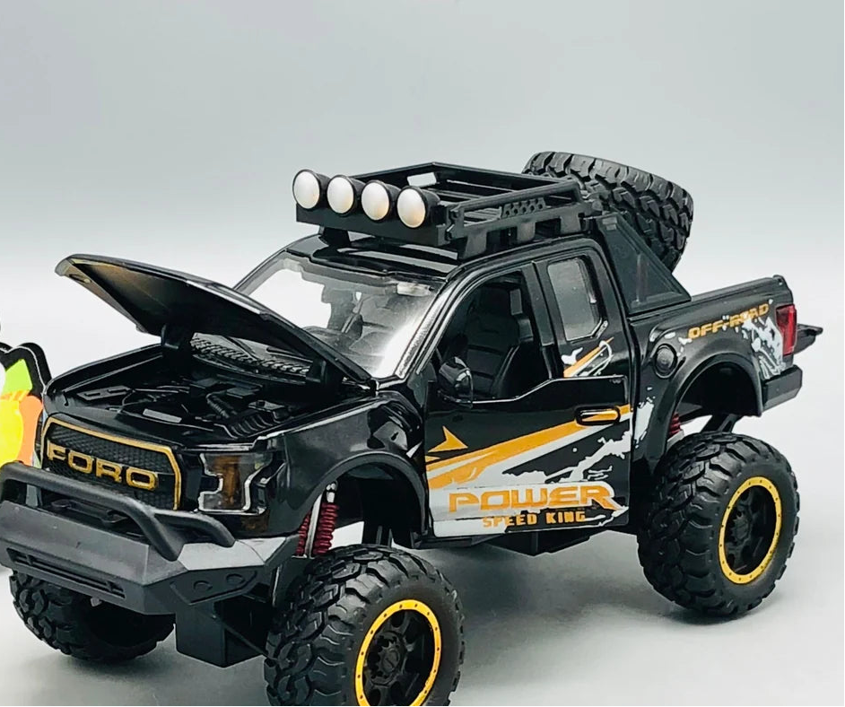 OFF ROAD REMOTE CONTROLLED WATER BOMB LAUNCH VEHICAL