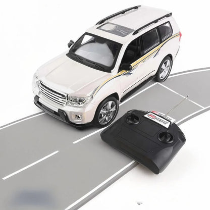 1:10 scale "Imitated" series remote-control Toyota Land Cruiser racing car toy in a white and black colorway